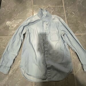 Old Navy Light Blue womens Chambray Button-Down Shirt